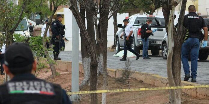 Asesinato en Avenida México Asesinato en Avenida México