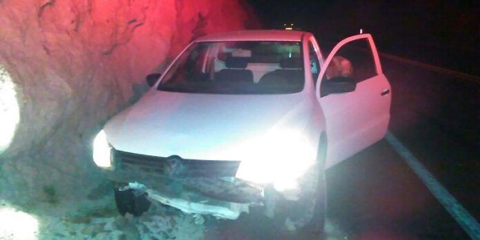 Resultó herido el conductor de la pick up Resultó herido el conductor de la pick up