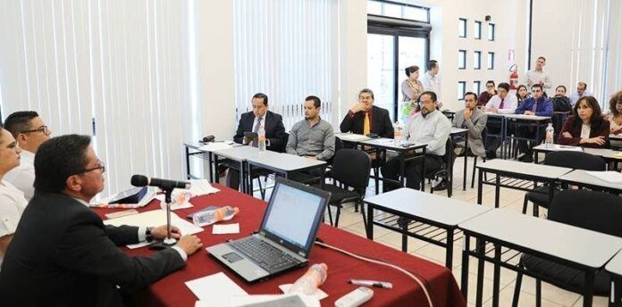Armamdo Ávalos encabeza reunión Armamdo Ávalos encabeza reunión