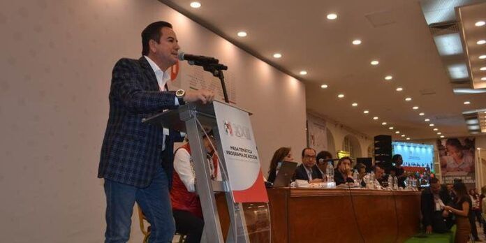 Pide respaldo a priístas a favor de la comunidad Pide respaldo a priístas a favor de la comunidad