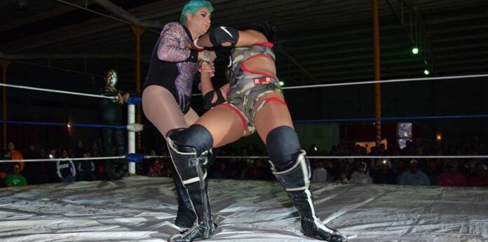 lucha-aa7