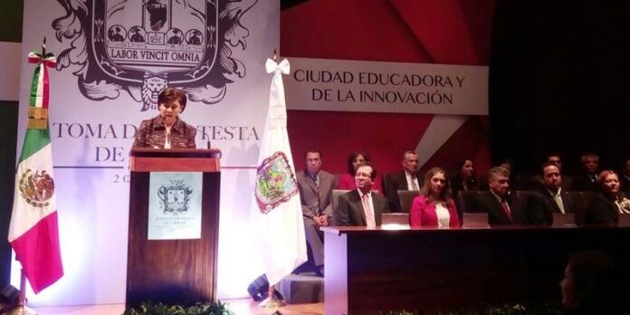 Empleo y seguridad, sus prioridades