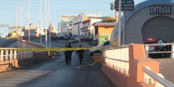 Policías acordonaron el área Policías acordonaron el área