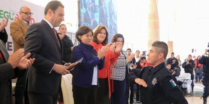 Celebran Día del Policía Estatal Celebran Día del Policía Estatal