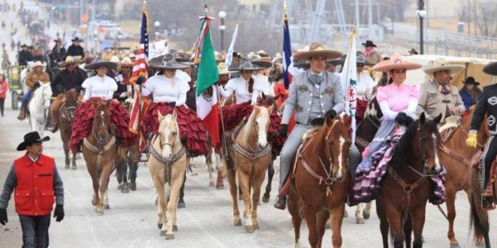 Encabeza cabalgata del Stock Show Rodeo Encabeza cabalgata del Stock Show Rodeo