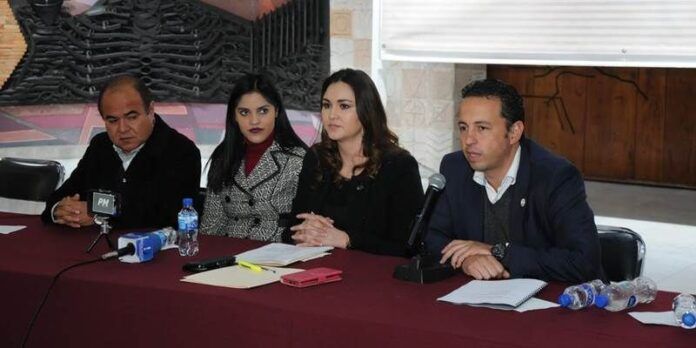 Diputados anuncian programa Diputados anuncian programa