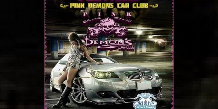 woman-car-festival-403