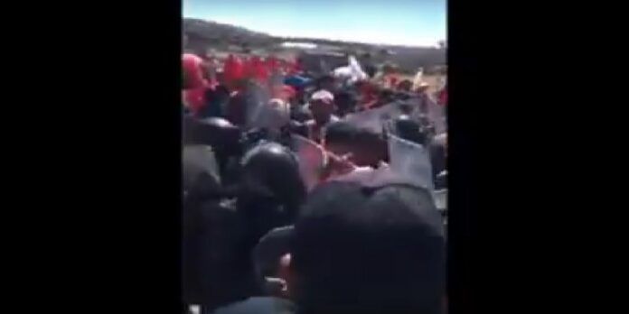Hubo empujones y gritos Hubo empujones y gritos