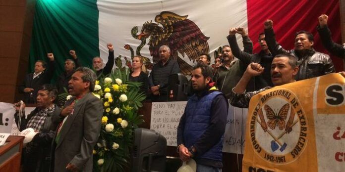 "Legítimos representantes del pueblo"