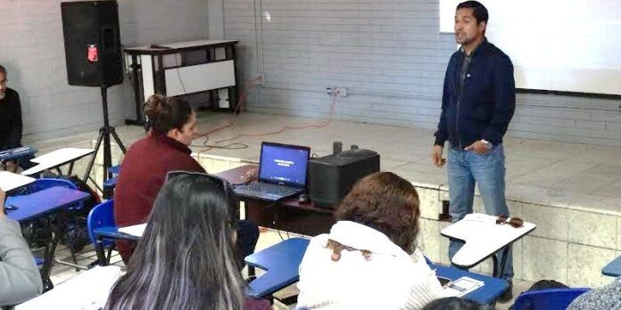 Comité de Contraloría Social en la Secundaria Técnica 1 Comité de Contraloría Social en la Secundaria Técnica 1