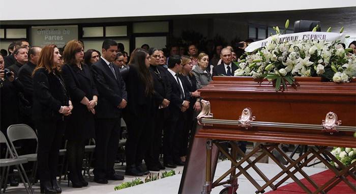 homenaje_carlos_chacon3.JPG