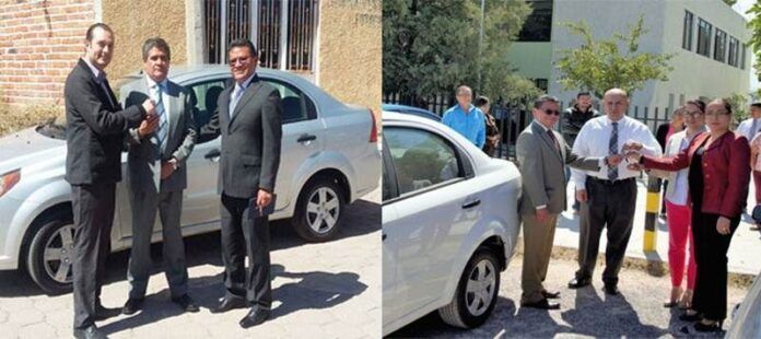 Reciben autos en distritos de Nochistlán y Jalpa Reciben autos en distritos de Nochistlán y Jalpa