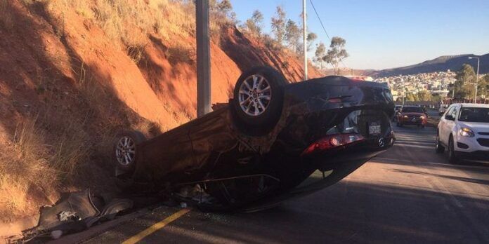1 hora se afectó el tráfico vehicular 1 hora se afectó el tráfico vehicular