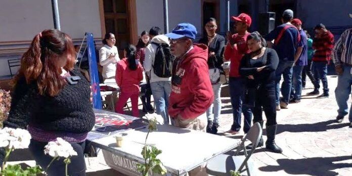 jornada-empleo-tacoaleche-a82