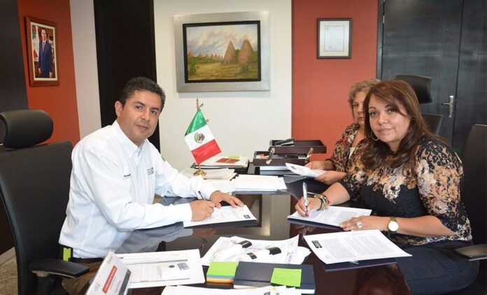 Enrique Flores y Beatriz Rojas Enrique Flores y Beatriz Rojas