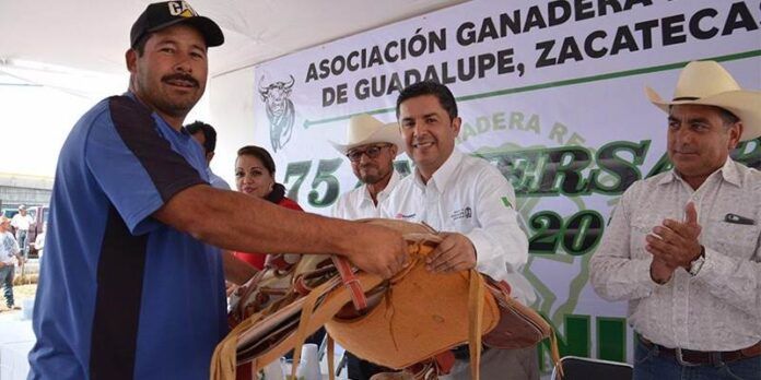 Rifan monturas, reatas y cuartas Rifan monturas, reatas y cuartas