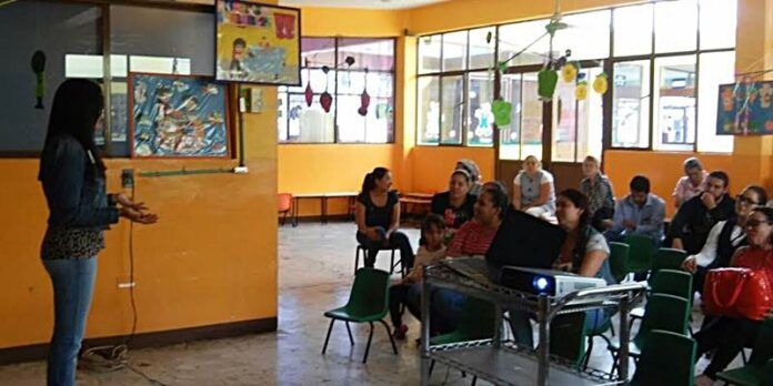 Brindan conferencias motivacionales Brindan conferencias motivacionales