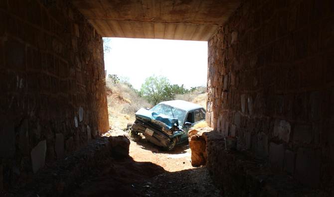 cae-auto-2.jpg