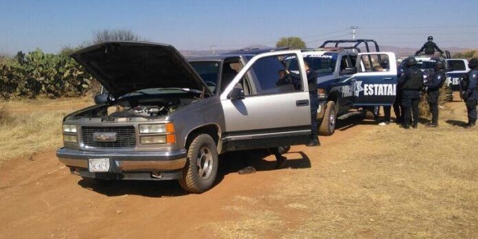 Fueron aseguradas la camioneta y el arma Fueron aseguradas la camioneta y el arma