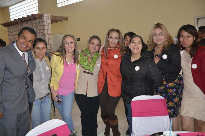 uc-mujeres-1.jpg