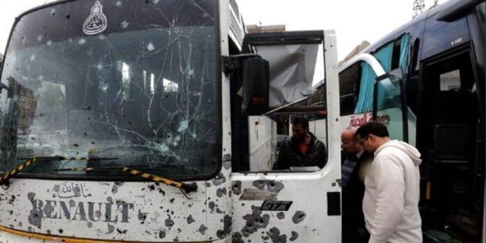 Autobús en el que viajaban feligreses Autobús en el que viajaban feligreses