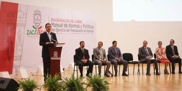 Inicia curso para personal administrativo Inicia curso para personal administrativo