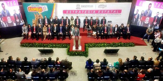 Gobernador con autoridades Gobernador con autoridades
