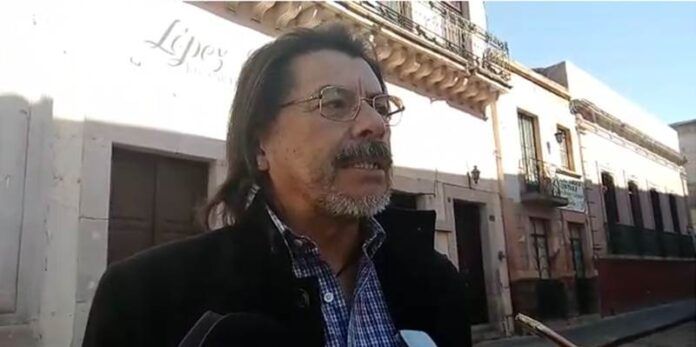 Universidad Autónoma de Zacatecas (UAZ) pararon labores este miércoles por 12 horas para exigir a la Rectoría claridad en la deuda estructural. José Crescenciano Sánchez Pérez Universidad Autónoma de Zacatecas (UAZ) pararon labores este miércoles por 12 horas para exigir a la Rectoría claridad en la deuda estructural. José Crescenciano Sánchez Pérez
