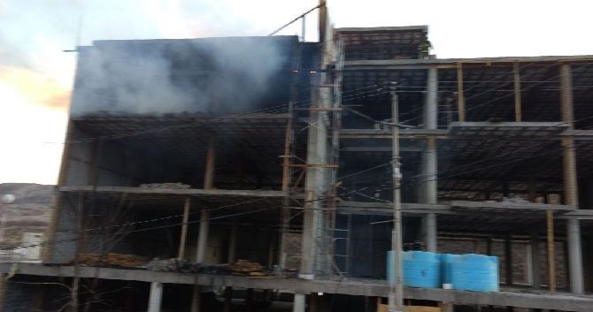 incendio av universidad 3