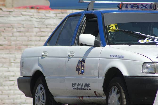 taxi-baleado.jpg