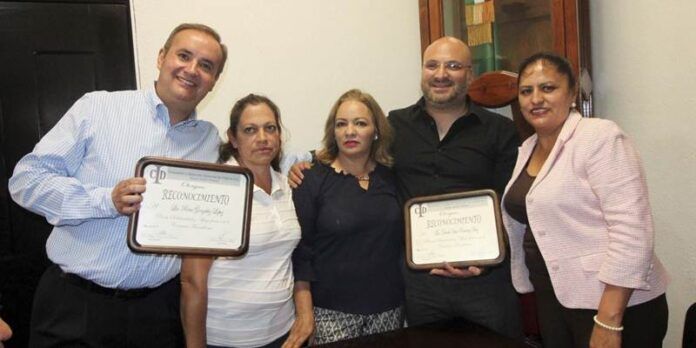 Comerciantes reconocen a autoridades Comerciantes reconocen a autoridades