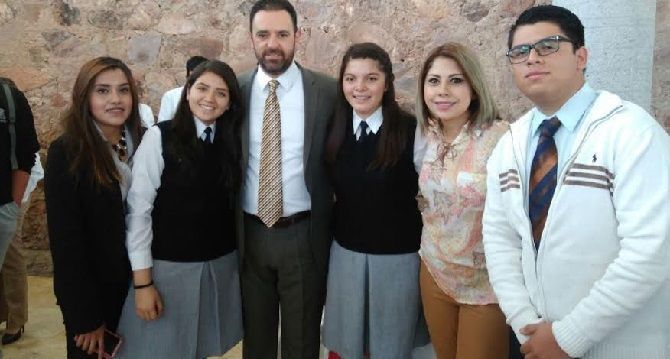 dia-estudiantes-fresnillo-4.jpg