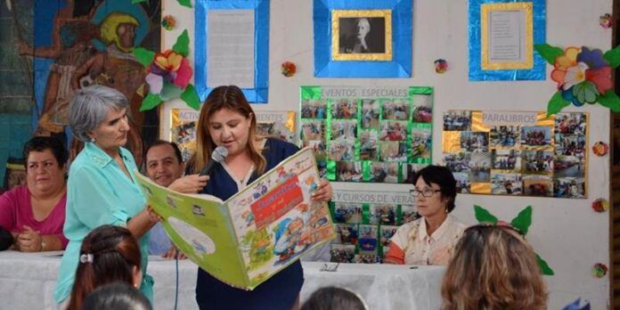 Participan cuentacuentos