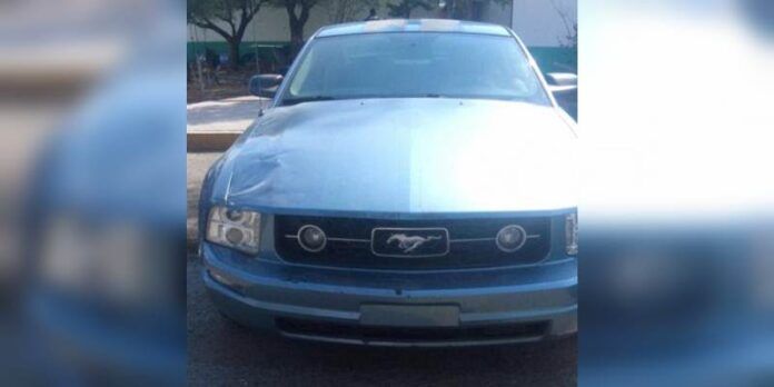 Se trasladaban en Mustang a cobrar a su víctima