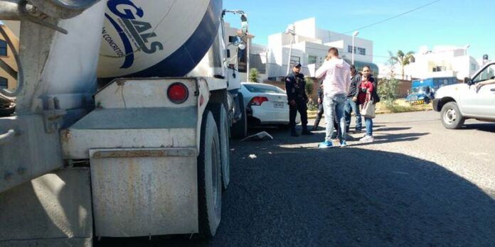 choque-camion-volteo-b1f