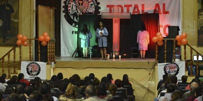 mujeres-arena-988
