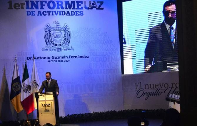informe rector 44