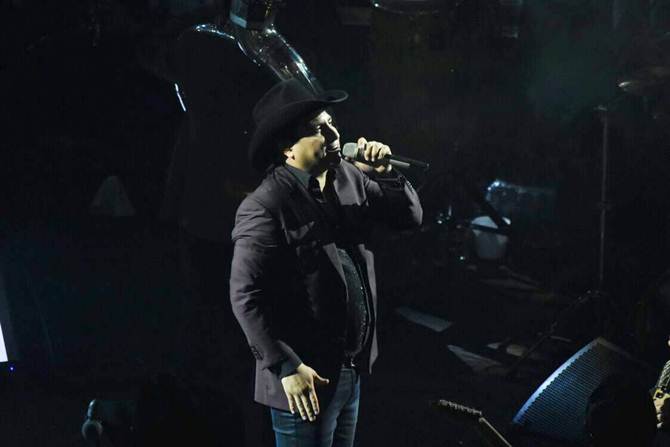 julion alvarez 1