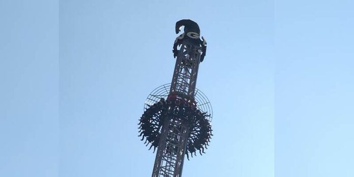 mega-king-tower-2dd