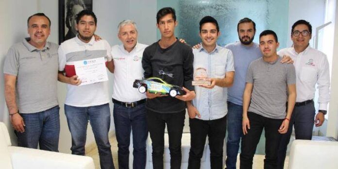 jovenes-robotica-c12