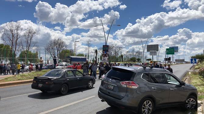 bloqueo calzada 2