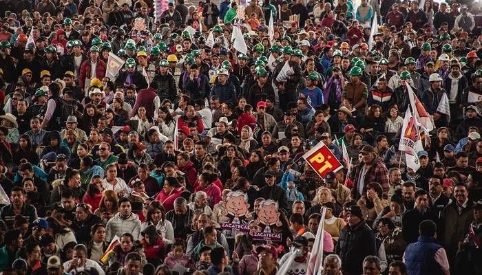amlo lleno