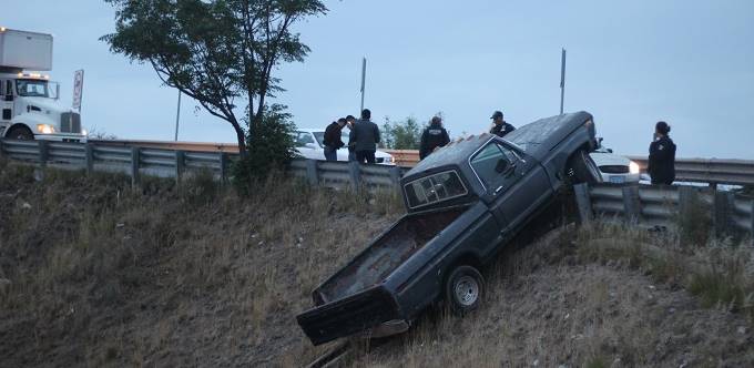 camioneta negra