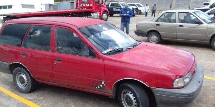 auto-rojo-fc5