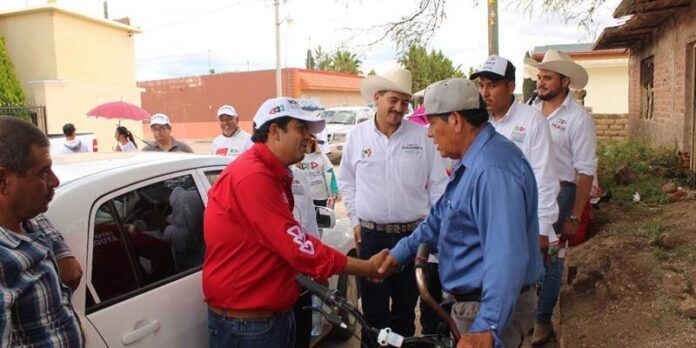 roberto-luevano-migrantes-64c