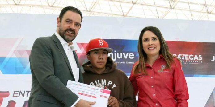 becas-270