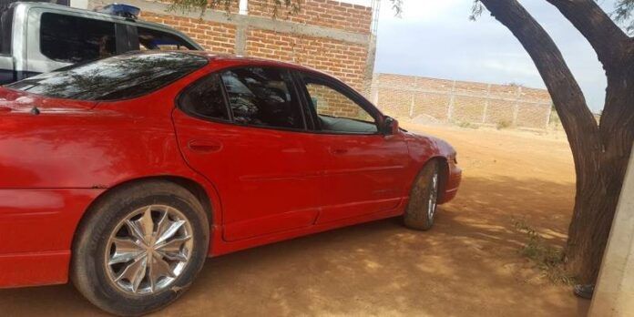 auto-rojo-710