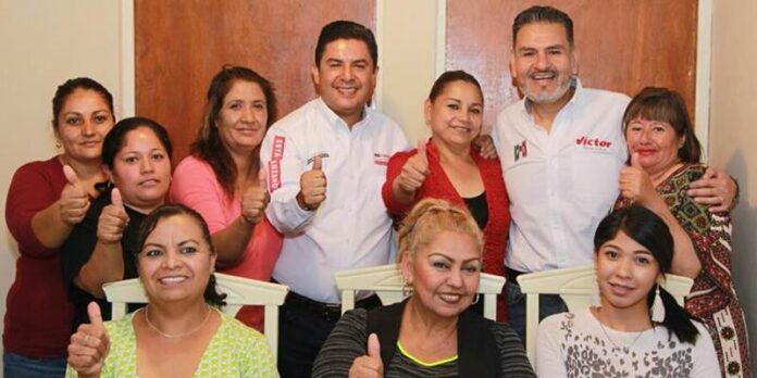 victor-armas-jefas-familia-39b