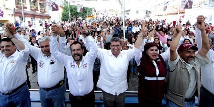 ulises-mejia-737