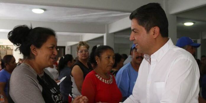 enrique-flores-emprendedoras-cce